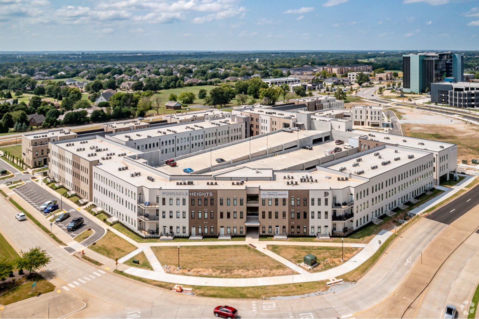 Photos and Video Pinnacle Heights Apartments Rogers, AR NWA